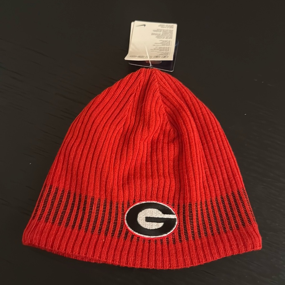 Nike University of Georgia Reversible Beanie NWT